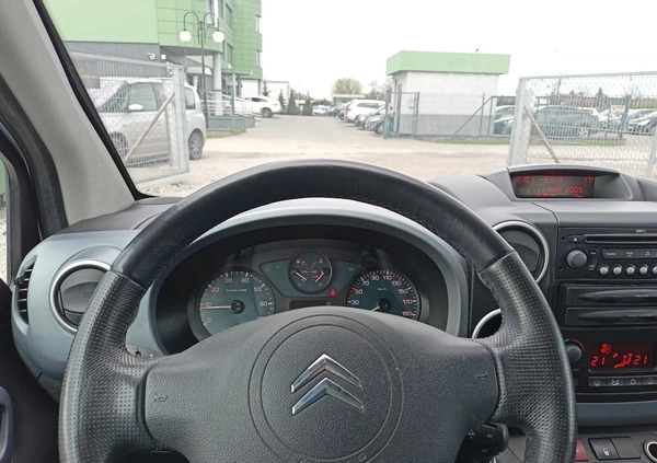 Citroen Berlingo cena 15900 przebieg: 293000, rok produkcji 2008 z Warszawa małe 121